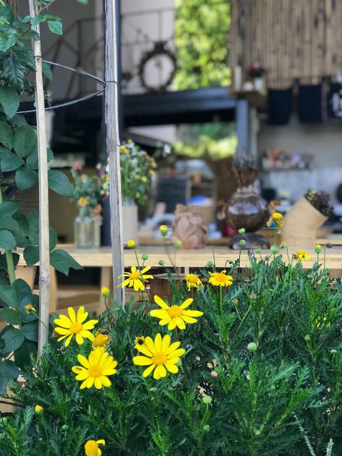 مبيت وإفطار دالات كوموري هاوس آند فودز المظهر الخارجي الصورة